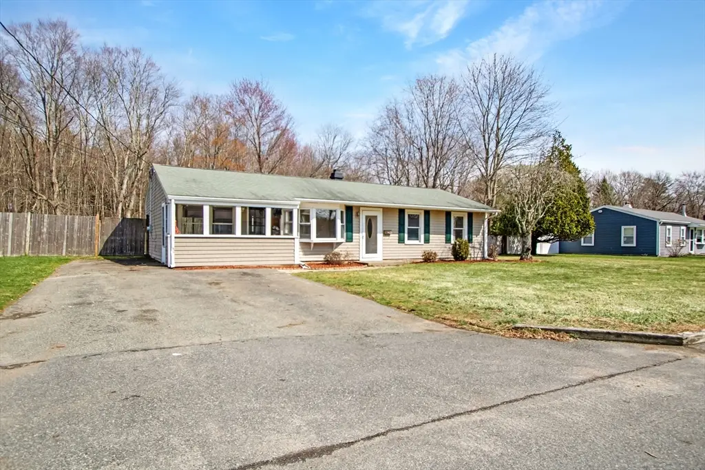 111 Hogg Memorial Drive, Whitman, MA 02382 - #1