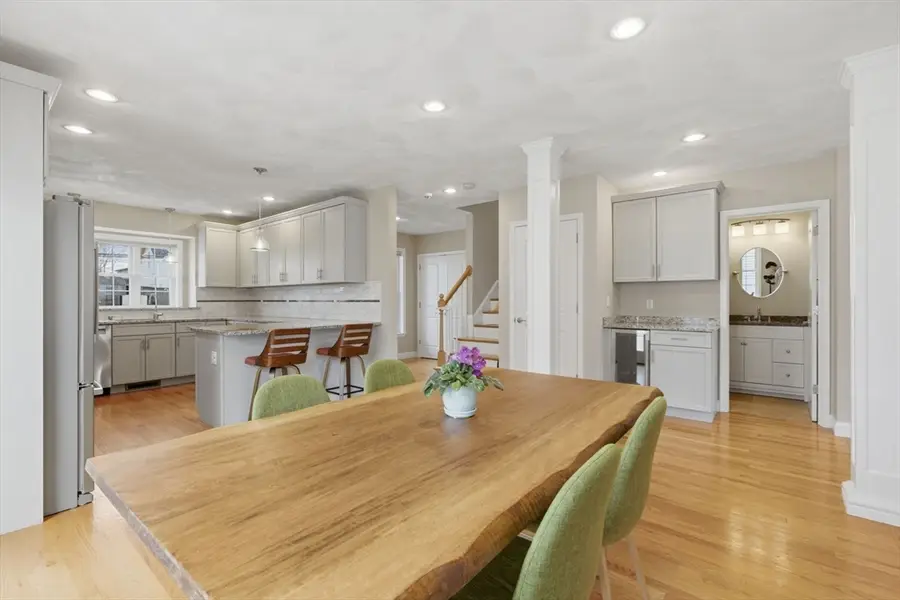 36 Pleasant St #B, Stoneham, MA 02180 - #2