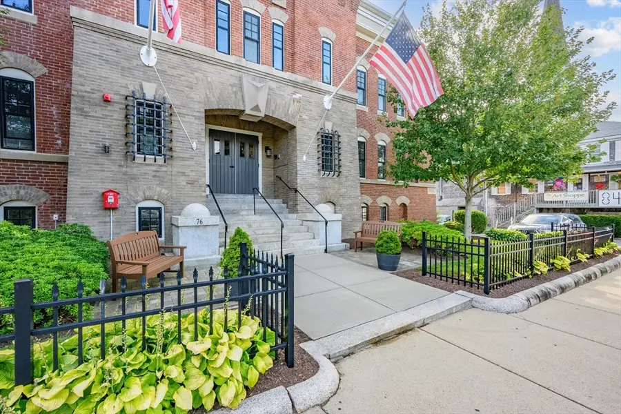 76 Court Street #6, Plymouth, MA 02360 - #2