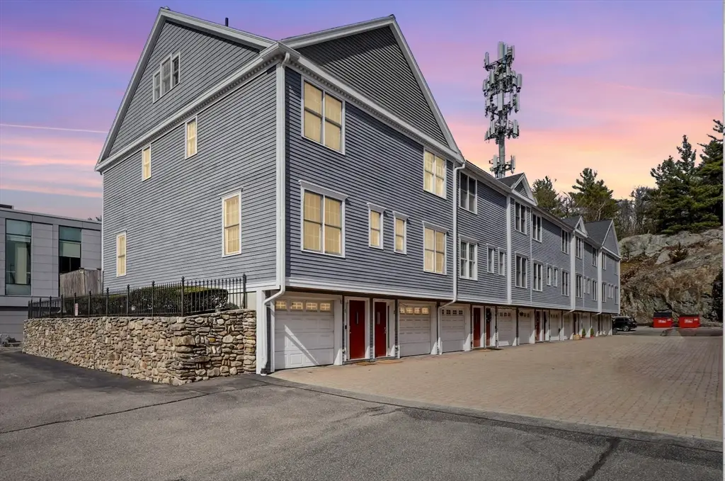 894 Main St #8, Wakefield, MA 01880 - #1