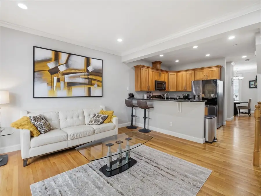 894 Main St #8, Wakefield, MA 01880 - #2