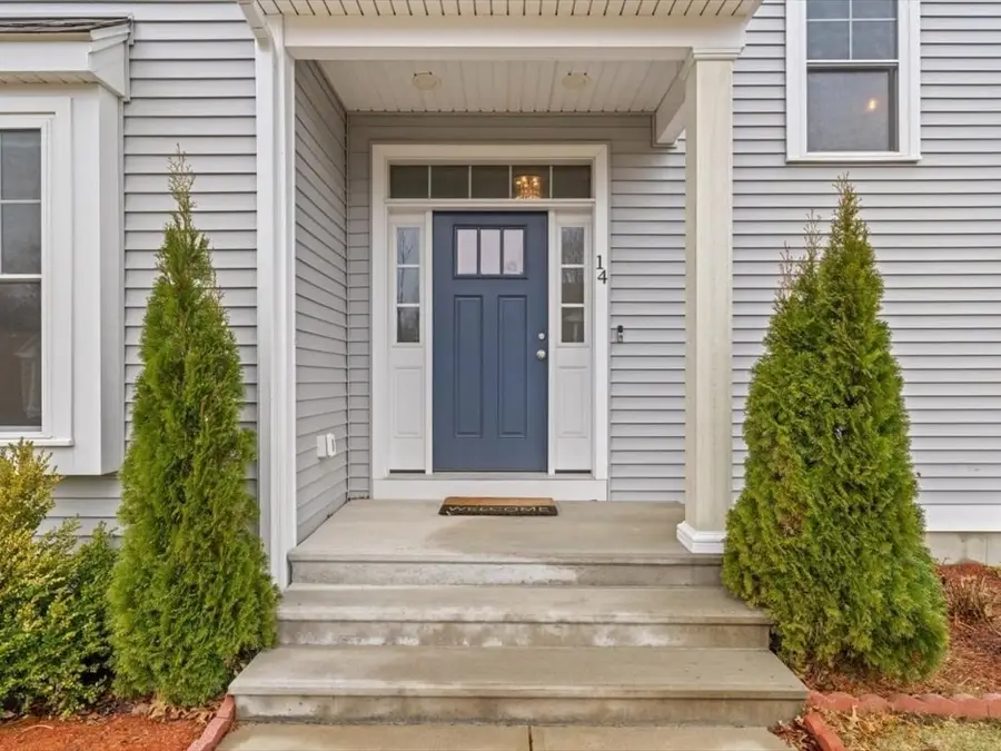 14 Elmrock Dr, North Grafton, MA 01536 - #3