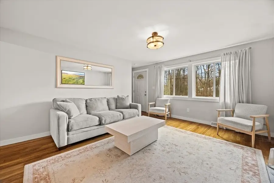 34 Hitchcock Lane, Attleboro, MA 02703 - #3