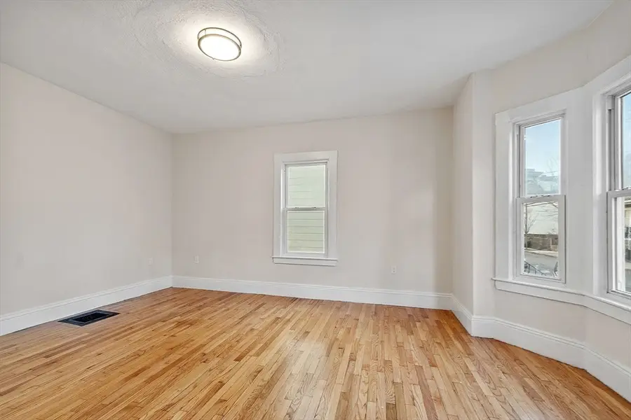 17 Everett Ave, Somerville, MA 02145 - #3