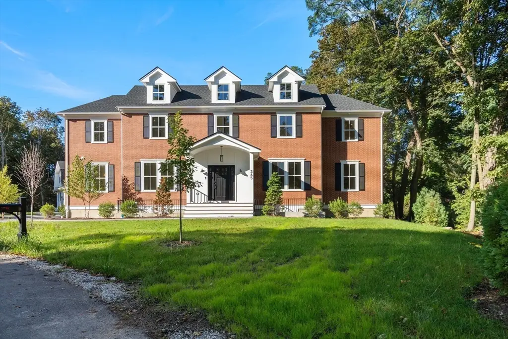 365 Worcester St, Wellesley, MA 02481 - #1