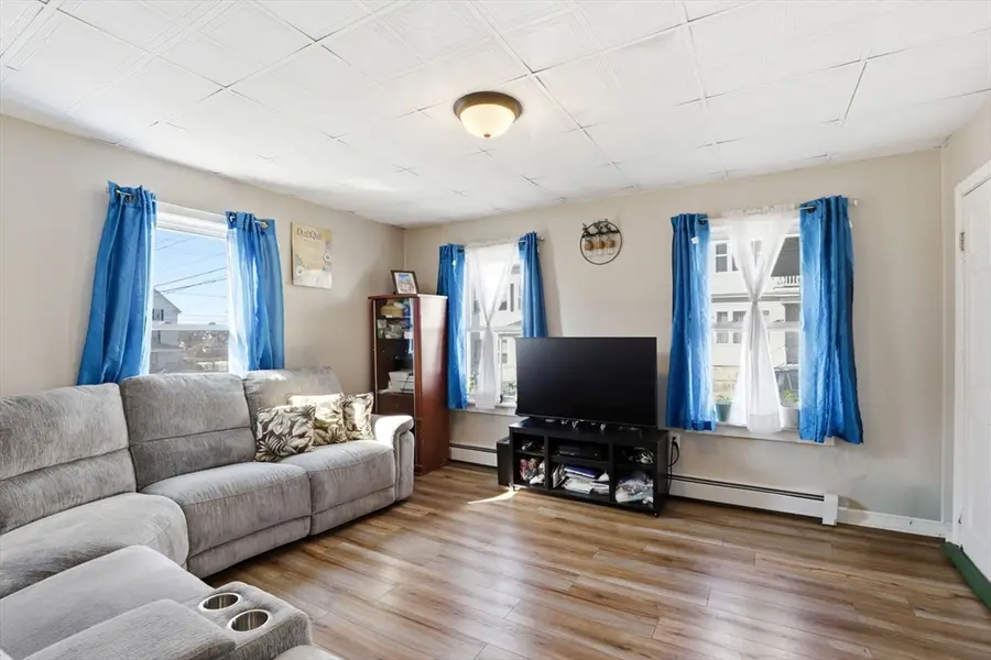 477 Palmer St, Fall River, MA 02721 - #3