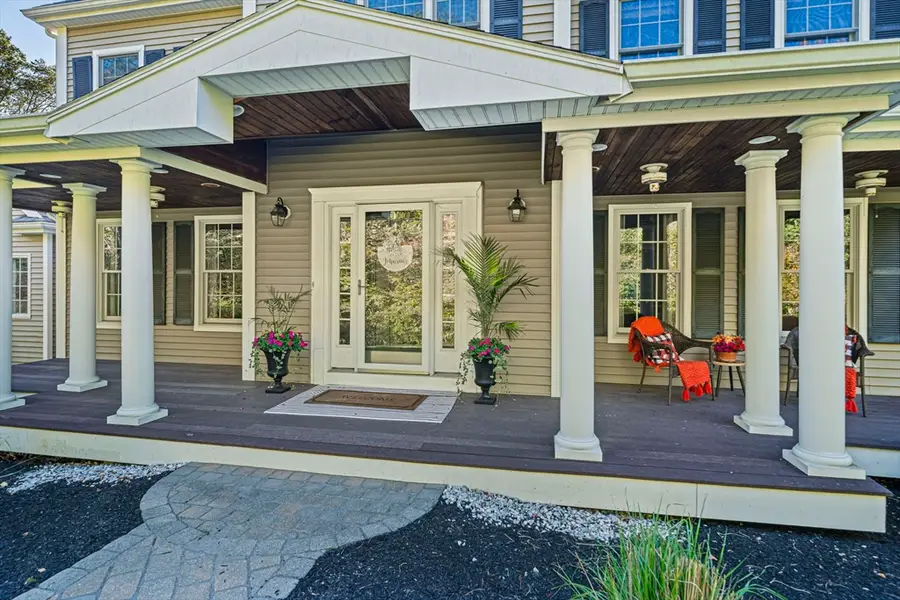 74 Crabtree Ln, Abington, MA 02351 - #3