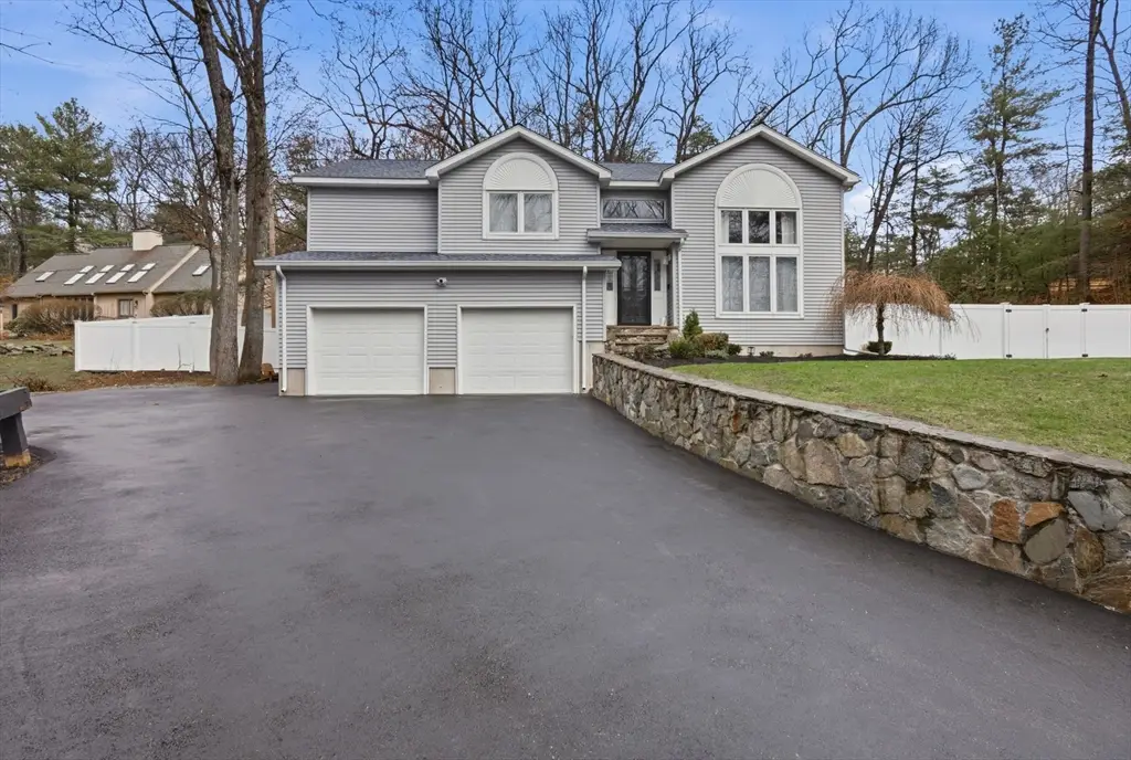 133 River, Middleton, MA 01949 - #1