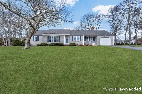 117 Elijah Childs Ln, Barnstable, MA 02632