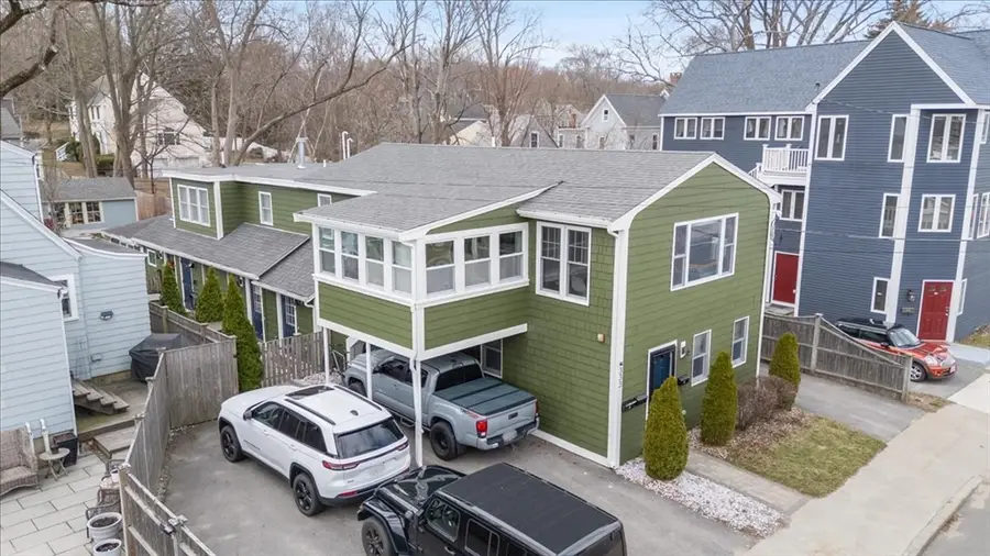 333 Merrimac St #1, Newburyport, MA 01950 - #3