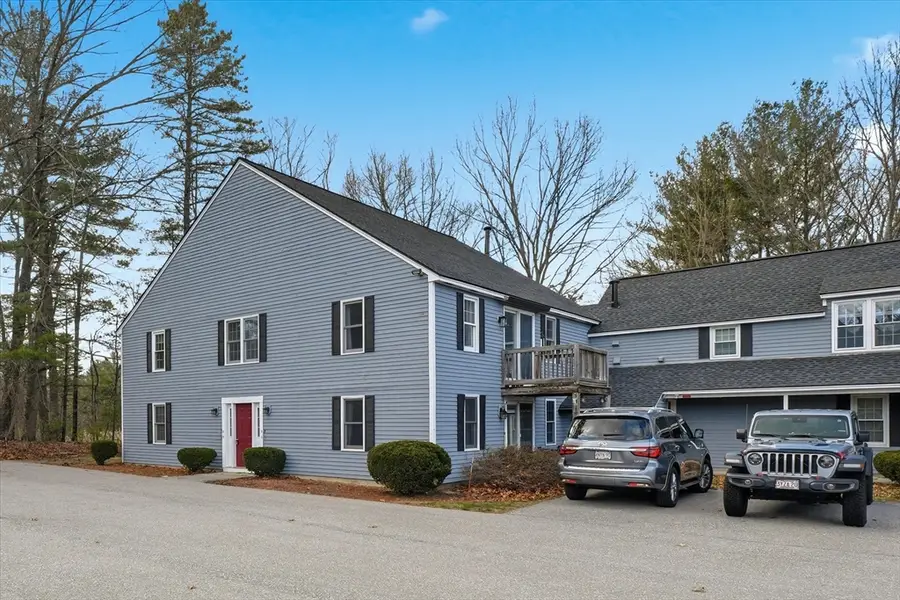39 Lantern Lane #8, Dracut, MA 01826 - #3