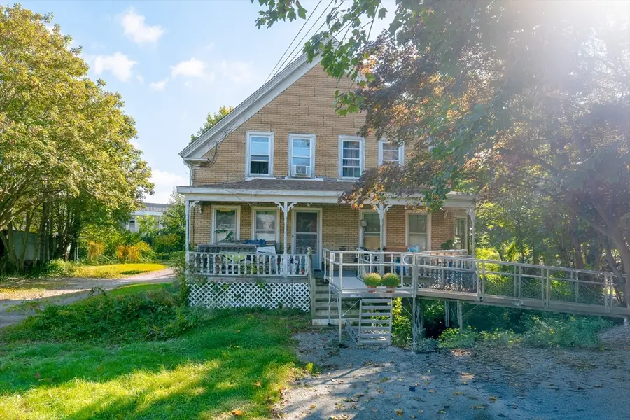 15 Shirley St, Fairhaven, MA 02719 - #3