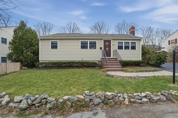35 Armstrong Circle, Braintree, MA 02184