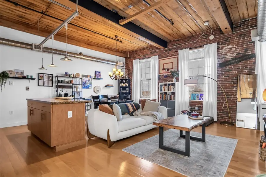 130 John St #216, Lowell, MA 01852 - #3