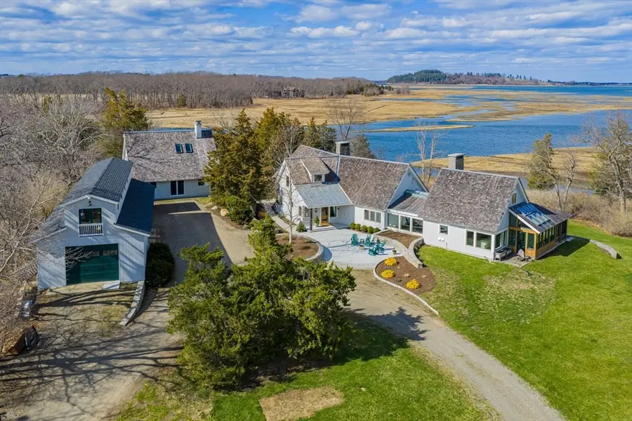 80R Eastern Ave, Essex, MA 01929 - #2