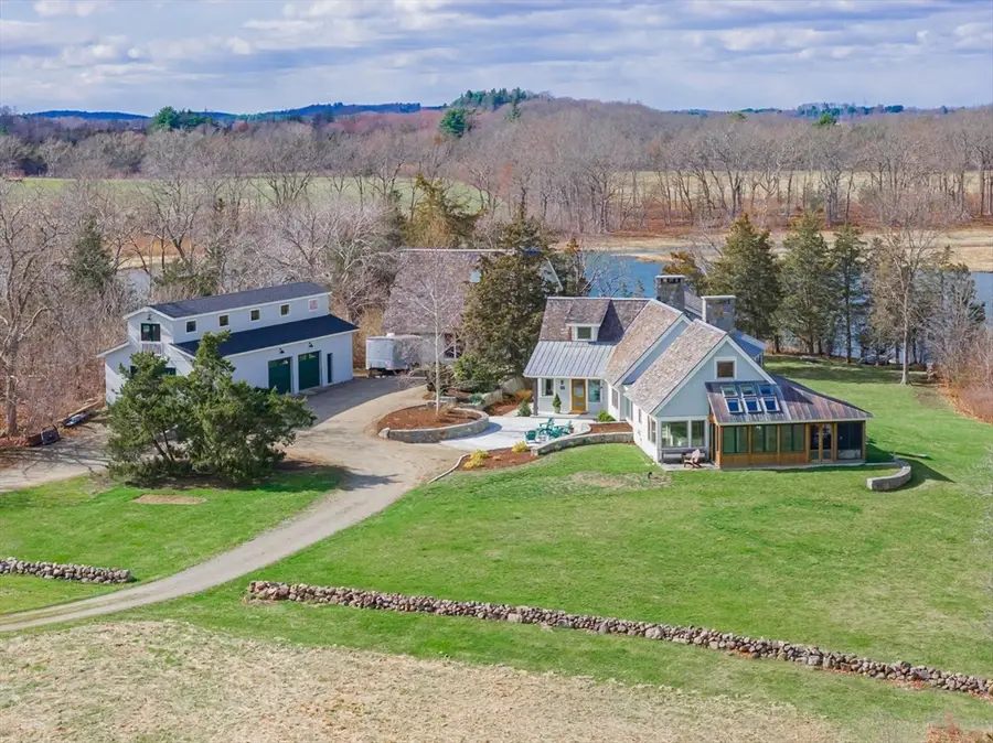 80R Eastern Ave, Essex, MA 01929 - #3