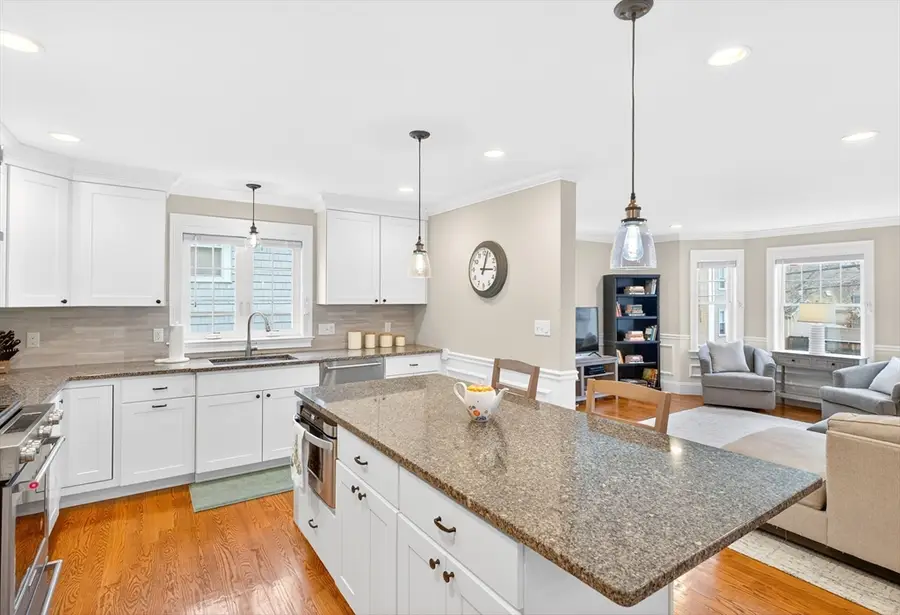 23 Palmer St #1, Waltham, MA 02451 - #2