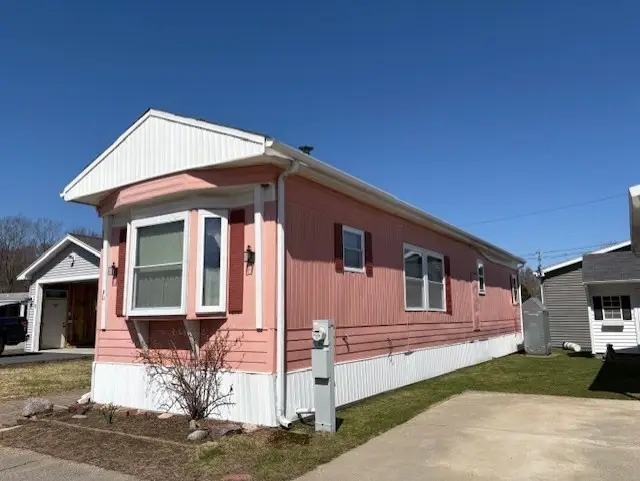 300 East Washington Street #11R, North Attleboro, MA 02760 - #2