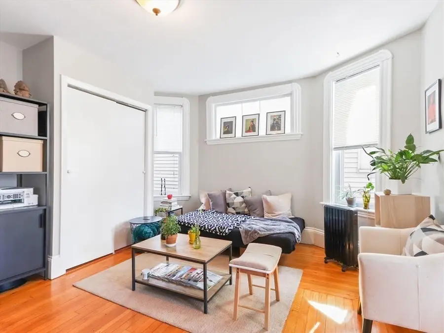 355 Highland Avenue #2, Somerville, MA 02144 - #2