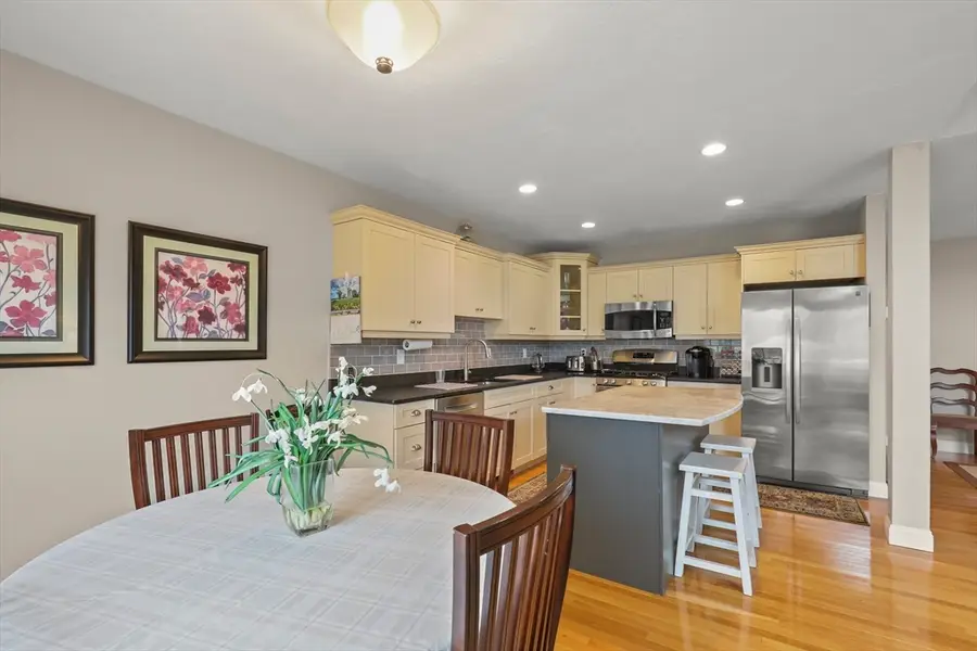 2 Amberwood Ct #2, Bourne, MA 02532 - #3