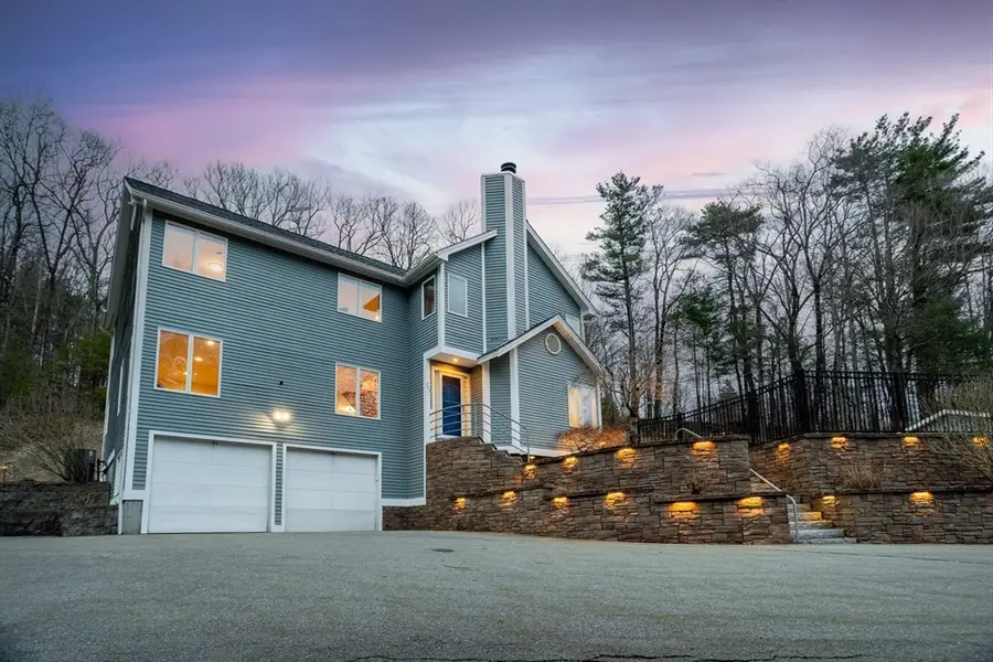 247 Granite St, Leominster, MA 01453 - #2