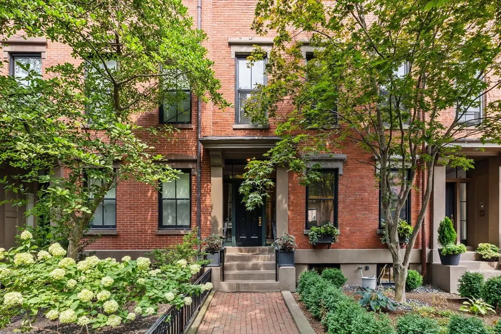 135 W. Concord St #1, Boston, MA 02118 - #1