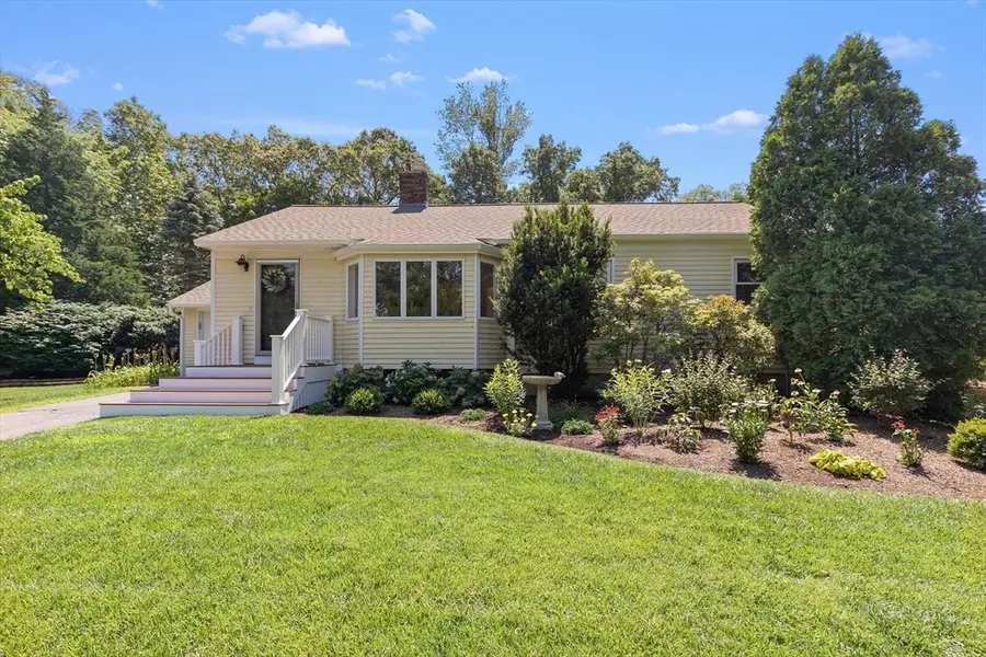 31 Chief Justice Cushing Hwy, Hingham, MA 02043 - #2