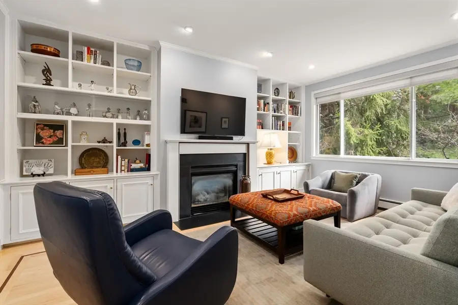 202 Allandale Road #B, Chestnut Hill, MA 02467 - #3