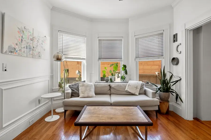 349 Linwood Ave #1, Newton, MA 02460 - #2