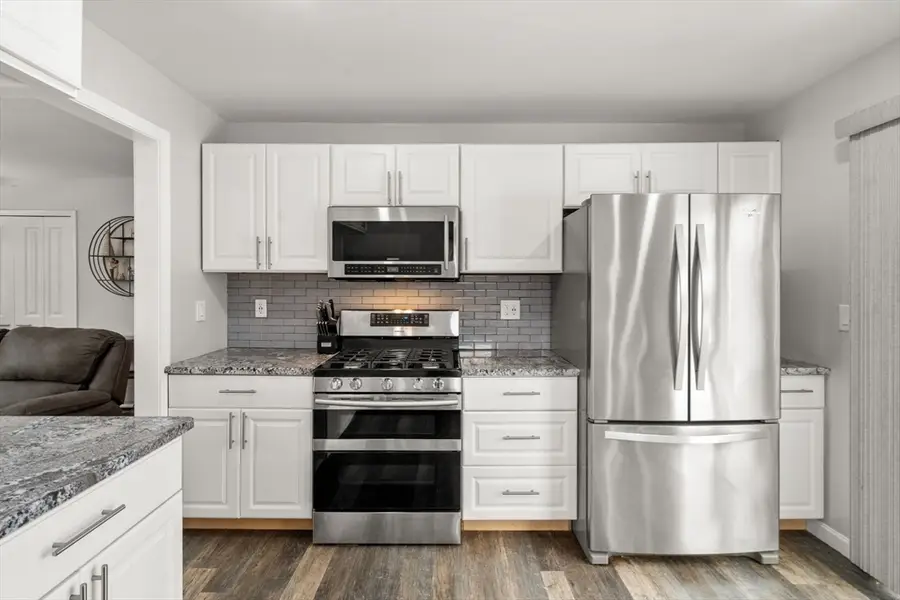 125 Rowe Street, New Bedford, MA 02740 - #3