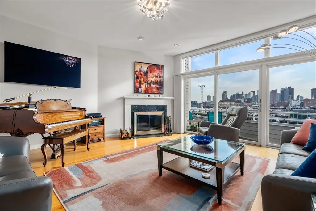 11 Constellation Wharf #11, Boston, MA 02129 - #1