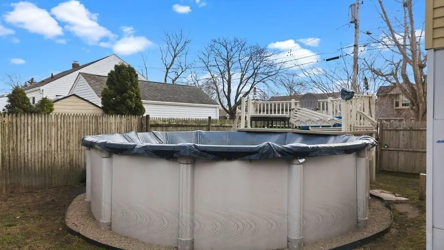 38 Turner St, New Bedford, MA 02740 - #3