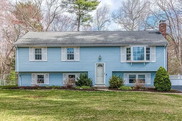 26 Pinto Way, Mansfield, MA 02048
