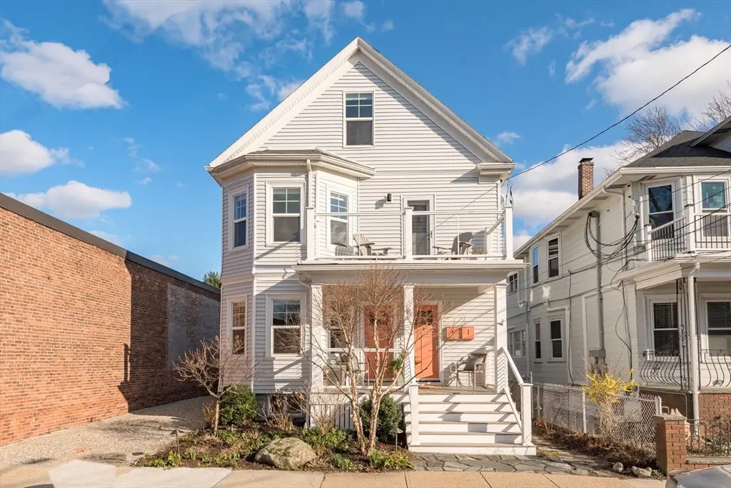 8 Lafayette St #1, Arlington, MA 02474 - #1