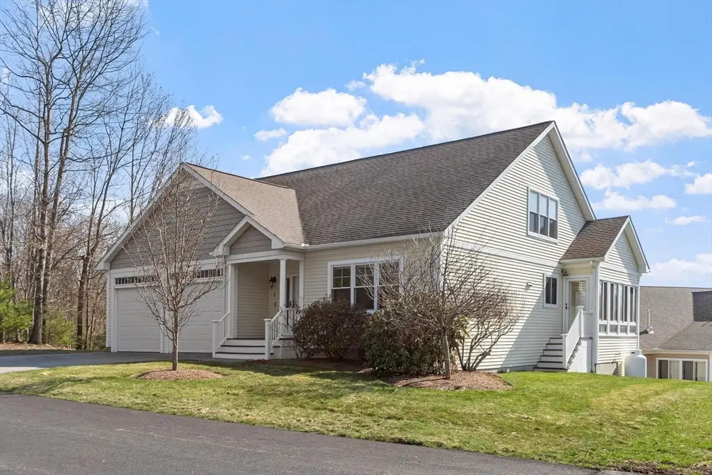 1 Victoria Drive #22, Rochdale, MA 01542 - #1
