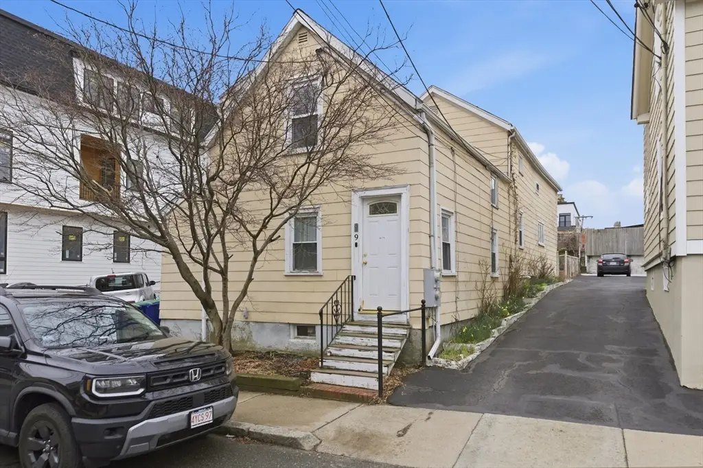 9 Clyde #9, Somerville, MA 02145 - #1