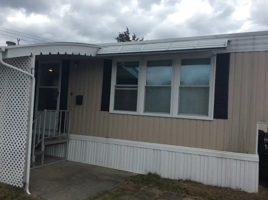 131 Washington St #32, Foxborough, MA 02760 - #3