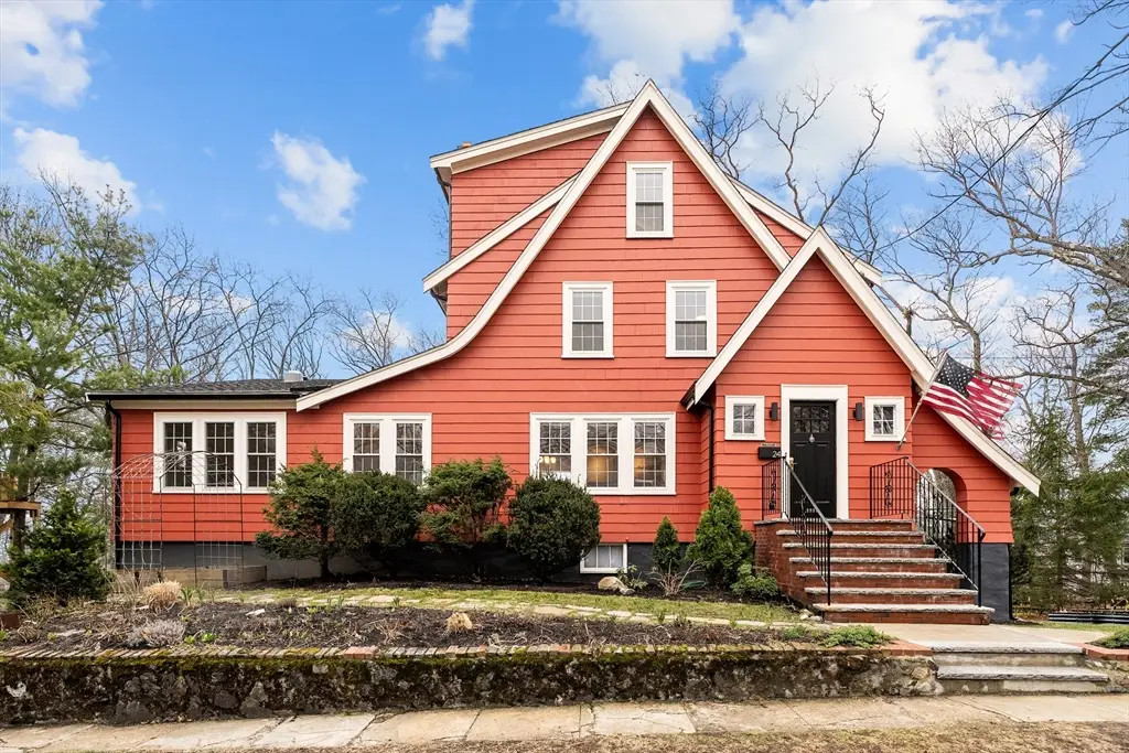 24 Grandview Rd, Arlington, MA 02476 - #1