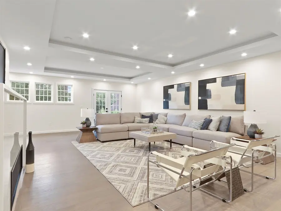 377 Walnut St. #1, Newton, MA 02460 - #3