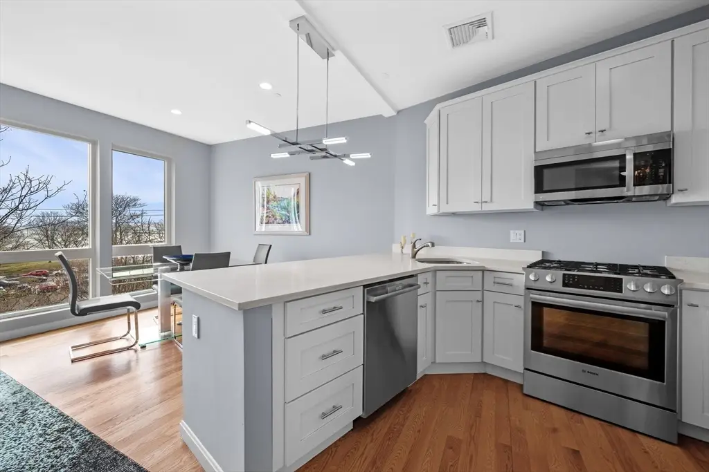 172 Kimball Ave #3B, Revere, MA 02151 - #1