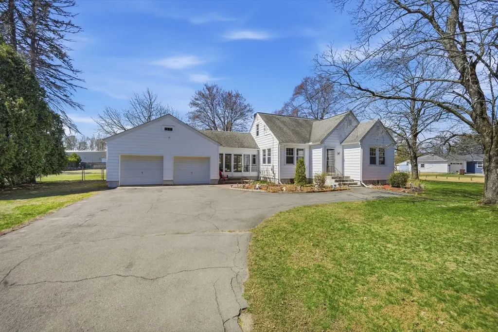 182 Lockhouse Rd, Westfield, MA 01085 - #1