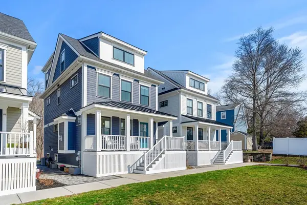 8 Colby Farm Ln #F, Newburyport, MA 01950