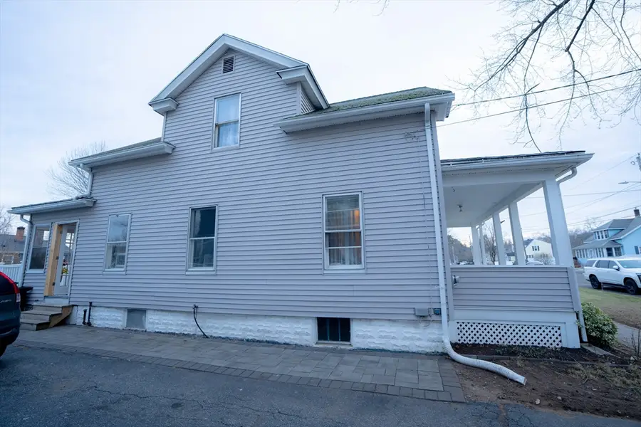 23 Wildermere St., Chicopee, MA 01020 - #3