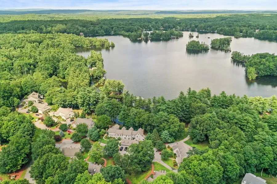 18 Wintergreen Ct #18, Lunenburg, MA 01462 - #3