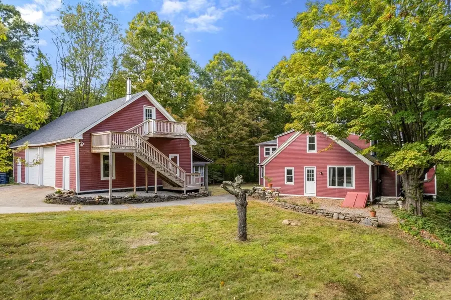 16 Summit Ave, Sturbridge, MA 01518 - #2