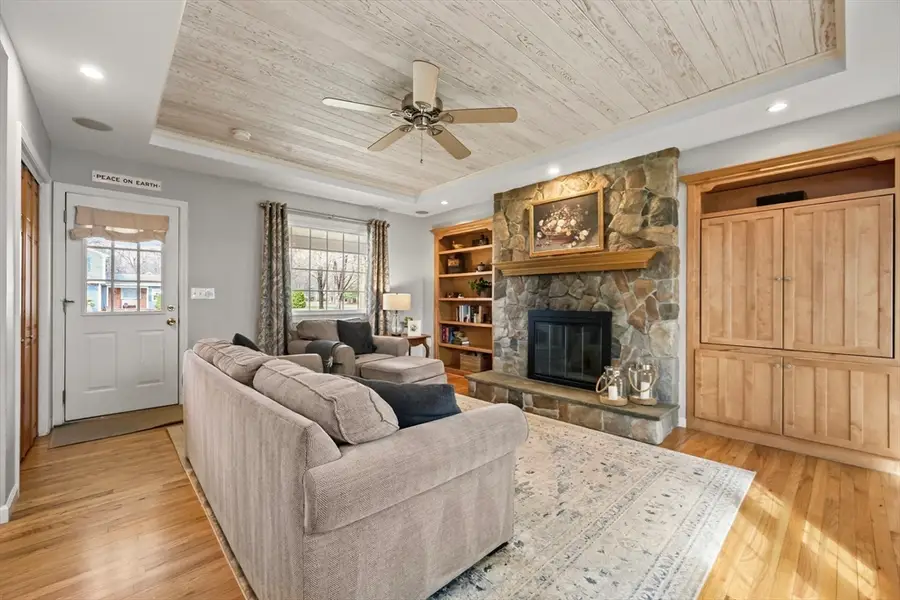 9 Metacomet Road, Longmeadow, MA 01106 - #3