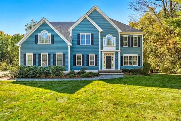 4 Joslin Lane, Southborough, MA 01772