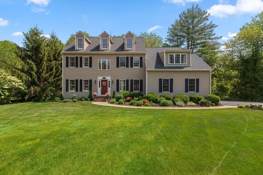 35 Fairbanks Drive, Wrentham, MA 02093 - #1