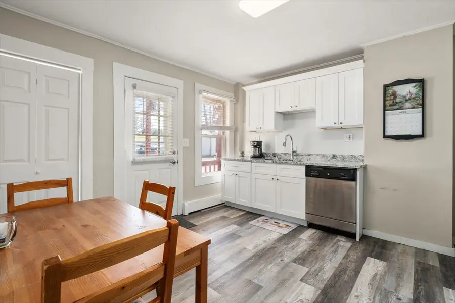 37 Wells St #37, Rochdale, MA 01542 - #3