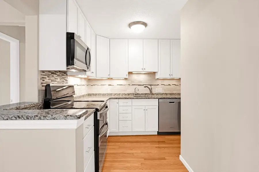 273 Cambridge Rd #408, Woburn, MA 01801 - #3